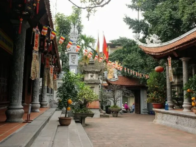 Chùa Hòe Nhai (Hồng Phúc Tự) ()