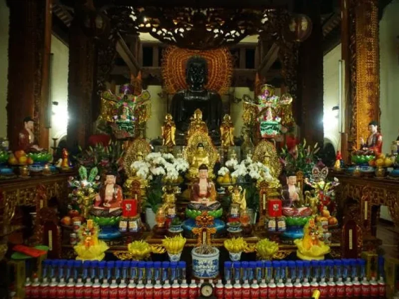 Chùa Ngũ Xã (Thần Quang Tự) ()