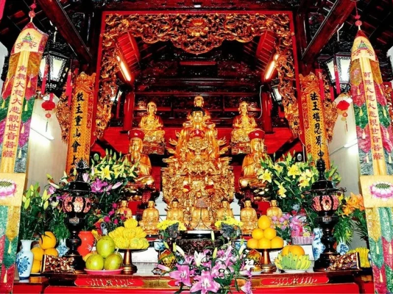 chùa Phổ Quang ()
