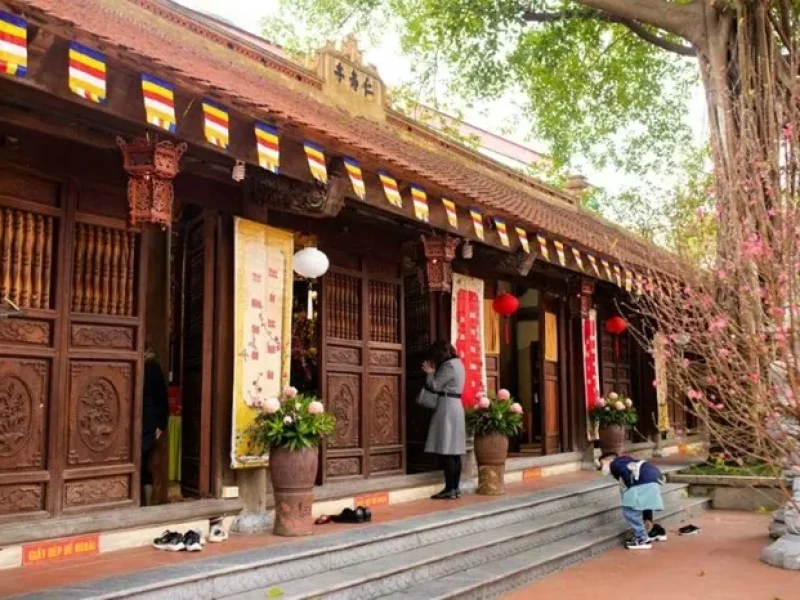 chùa Phổ Quang ()