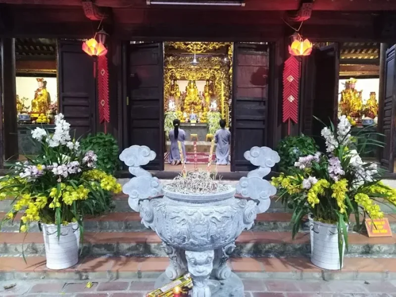 chùa Phổ Quang ()