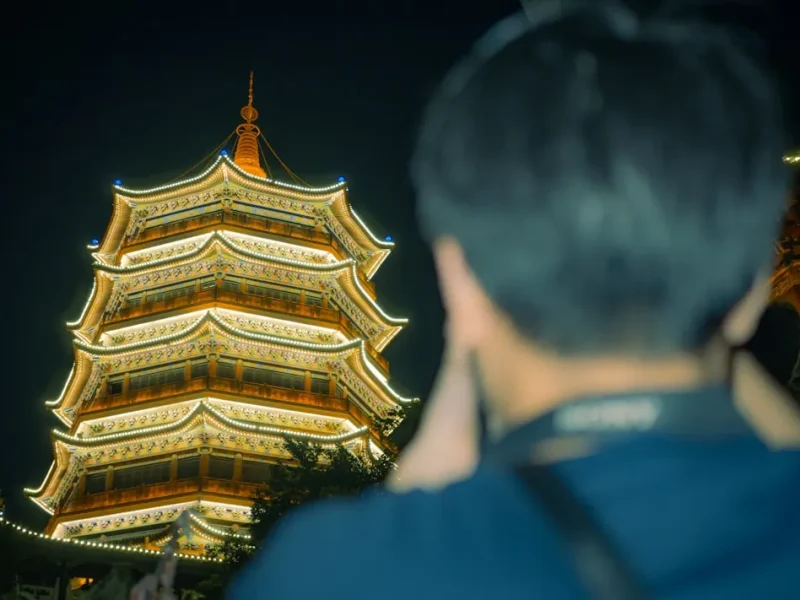 giai ma cach tu tai gia e tim kiem an lac trong cuoc song hang ngay