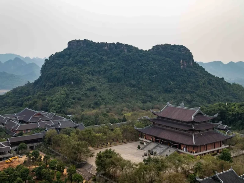 kham pha cuoc song vo chap hanh trinh en tu do tam hon