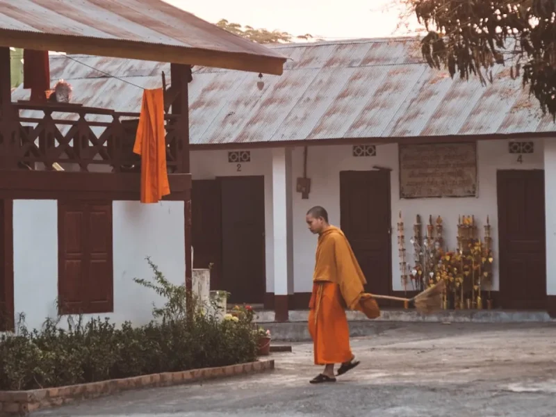 kham pha tu dieu e con uong giai thoat kho au