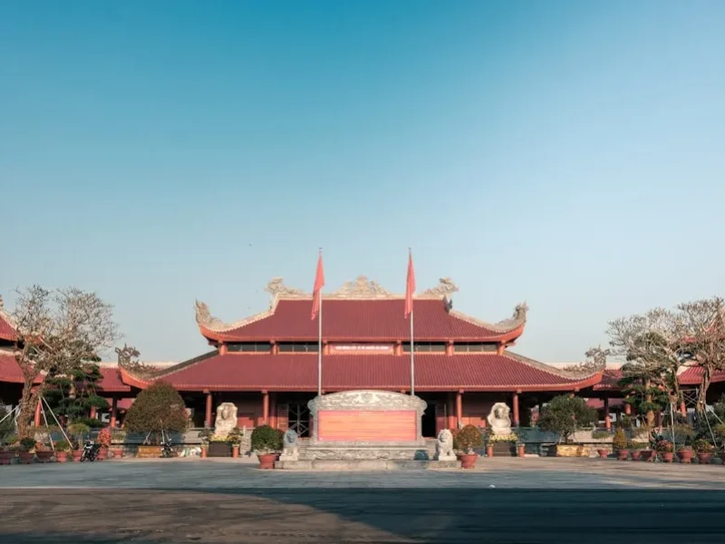 tu bi hy xa hai tru cot cua long nhan ai trong phat giao
